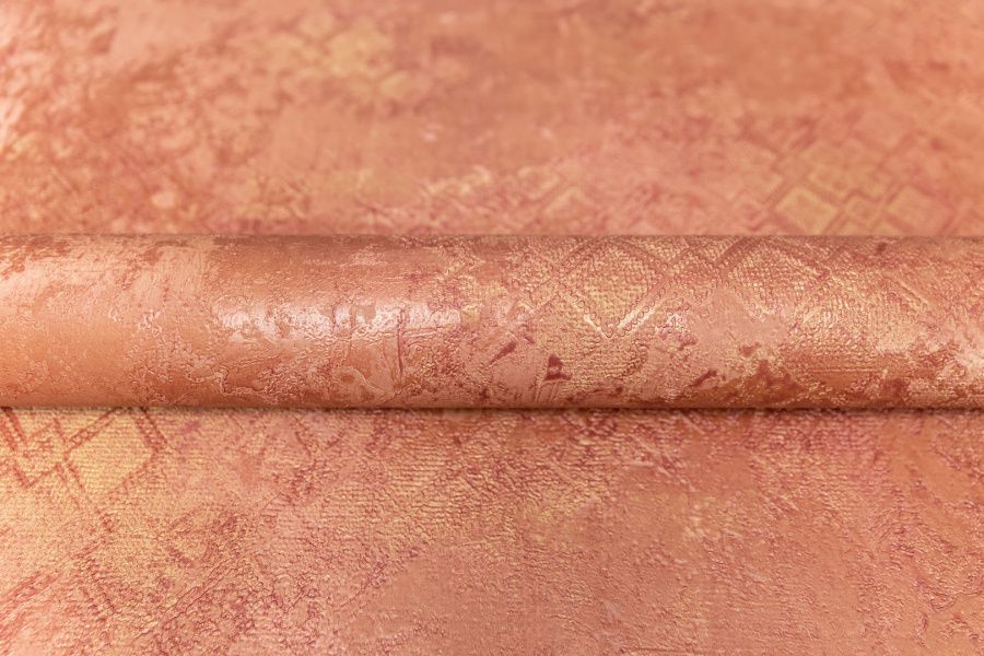 Обои виниловые на флизелиновой основе Ренессанс мотив, красный 